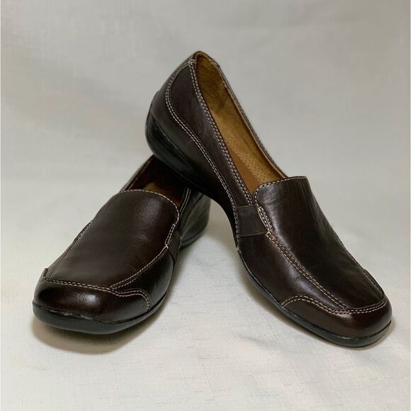 NWOT NATURALIZER Brown Leather Loafer Women’s 8.5M NATURAL SOUL Camelia Slip On - Picture 1 of 12